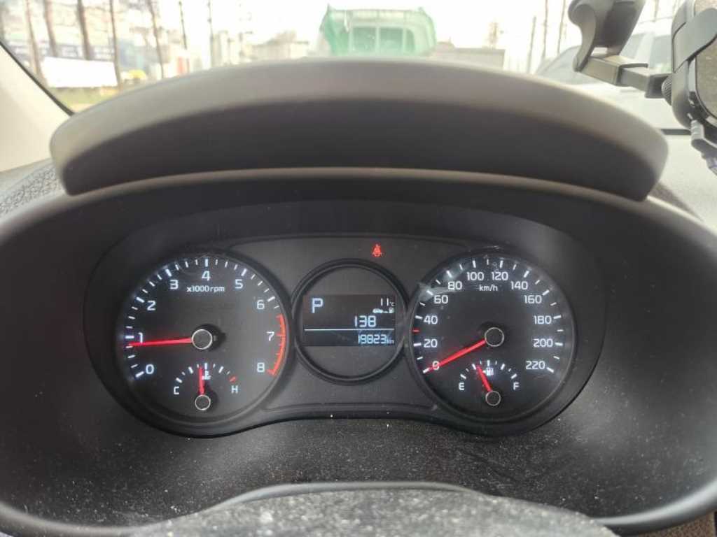 KIA Morning - Vista 5