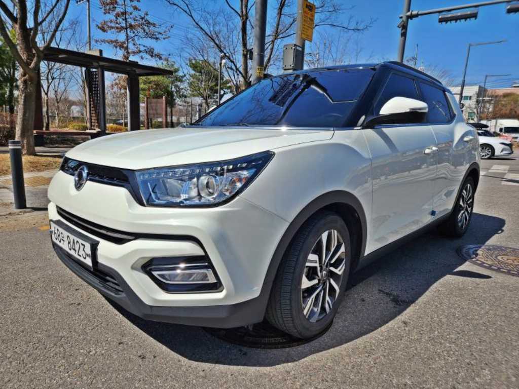 Ssangyong Tivoli 2019 - Importación desde Corea - HF Imports Iquique - Foto 1