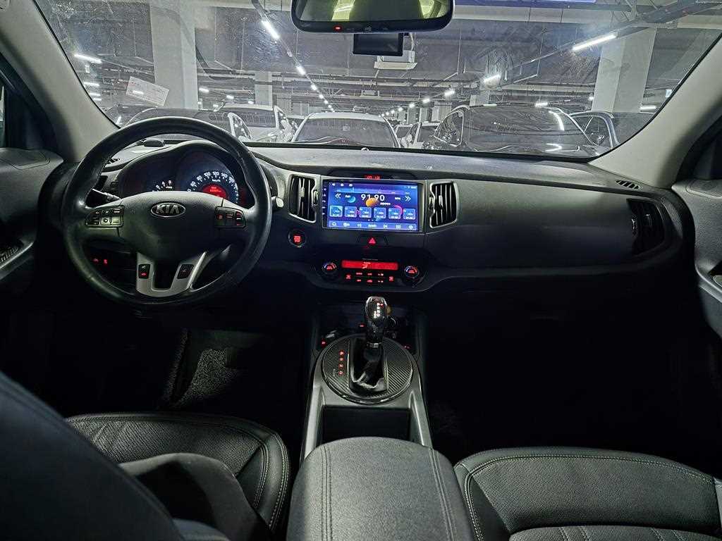 KIA Sportage - Vista 6