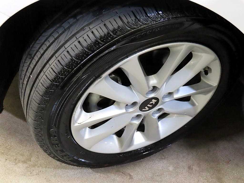 KIA K3 2017 Blanco - Importación desde Corea - HF Imports Iquique - Foto 19