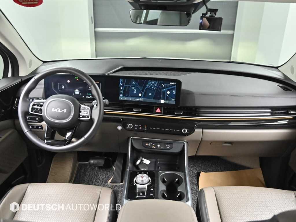 KIA Carnival - Vista 7