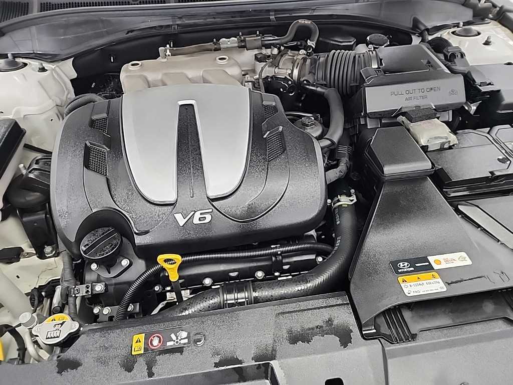 HYUNDAI Grandeur - Vista 5