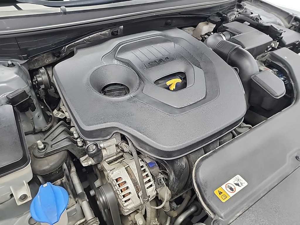 HYUNDAI Sonata - Vista 5