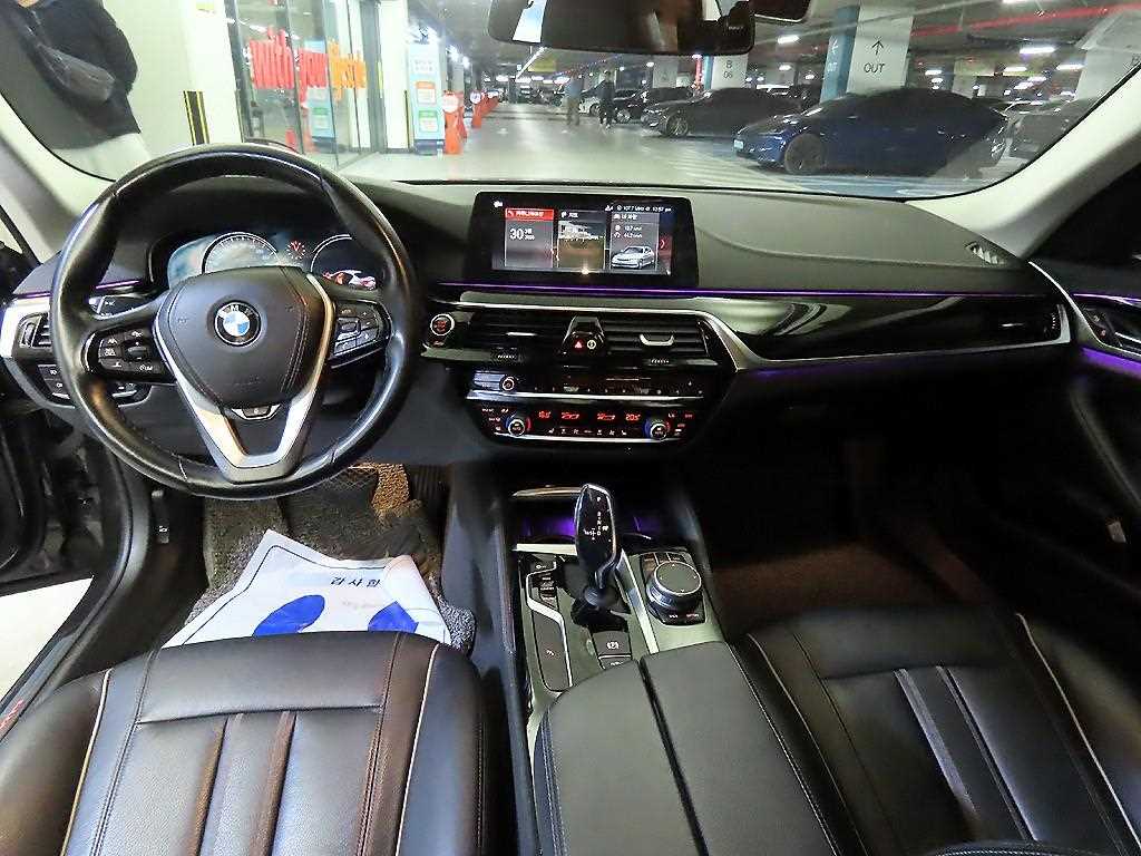 BMW 5 Series - Vista 10