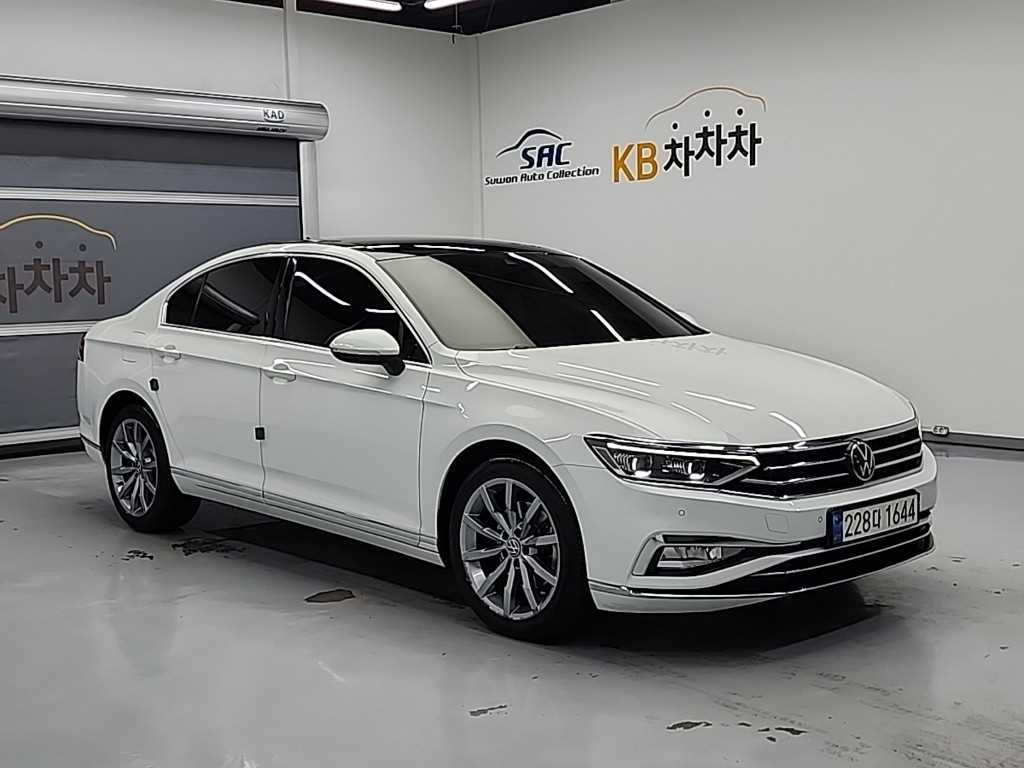 Volkswagen Passat - Vista 4