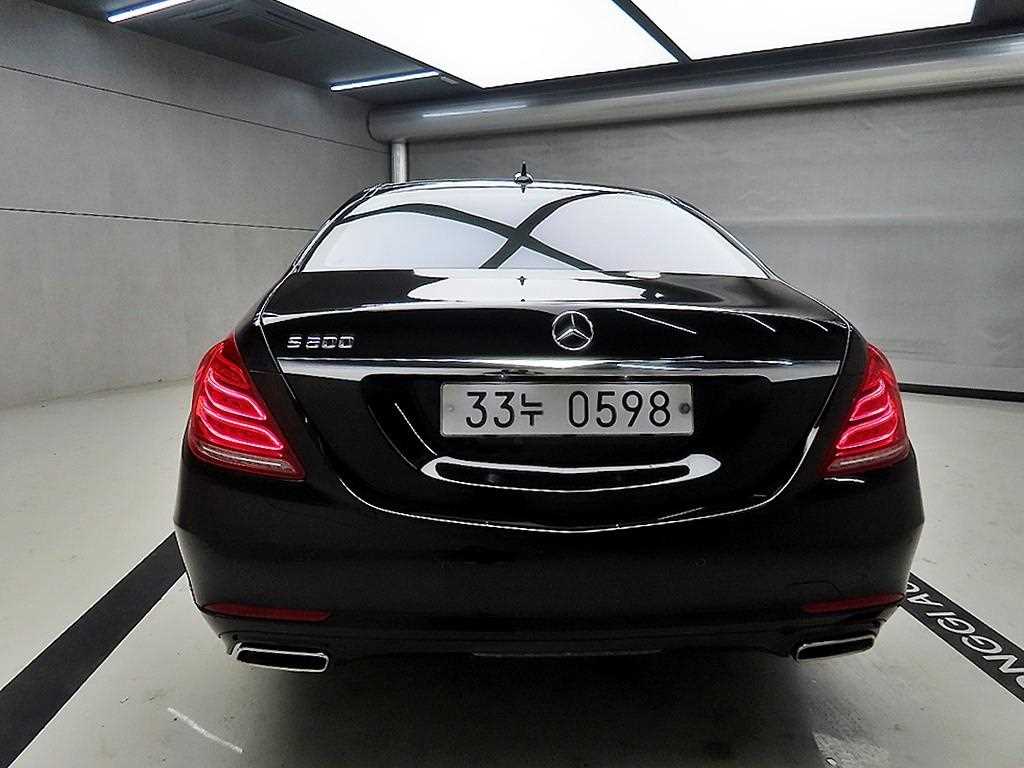Mercedes Benz S Class - Vista 3
