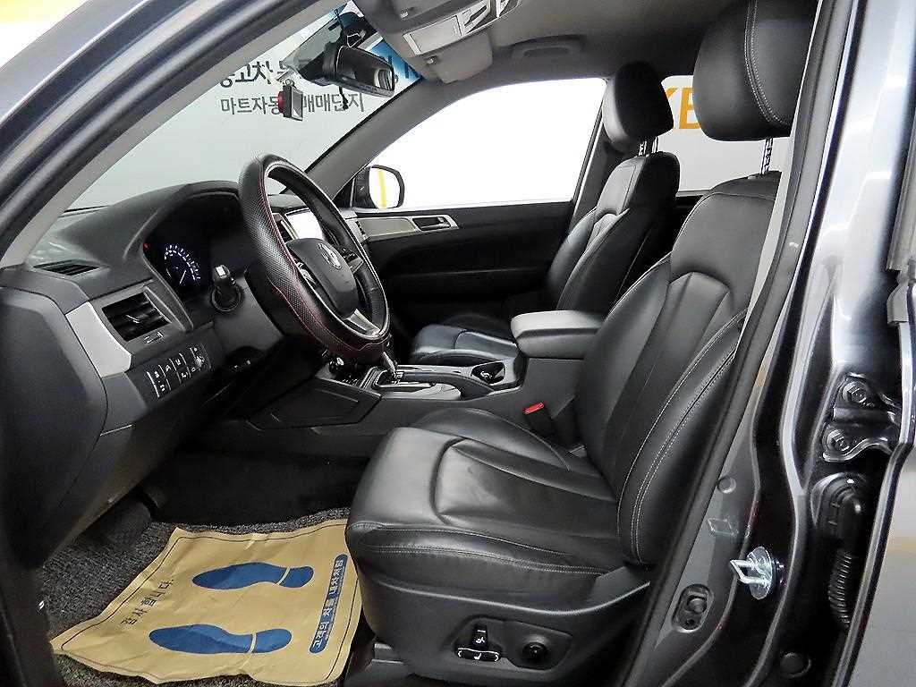 Ssangyong Rexton - Vista 5