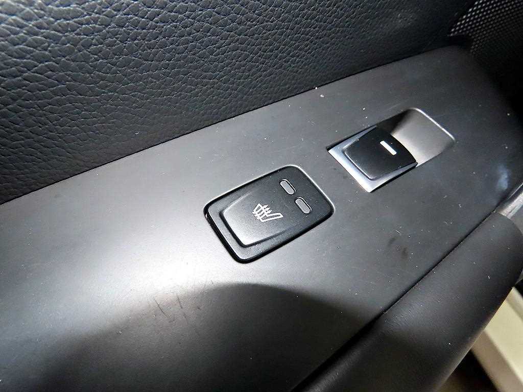 HYUNDAI Grandeur 2015 Blanco - Importación desde Corea - HF Imports Iquique - Foto 14