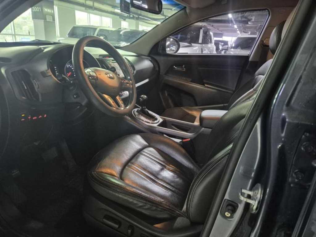 KIA Sportage - Vista 6