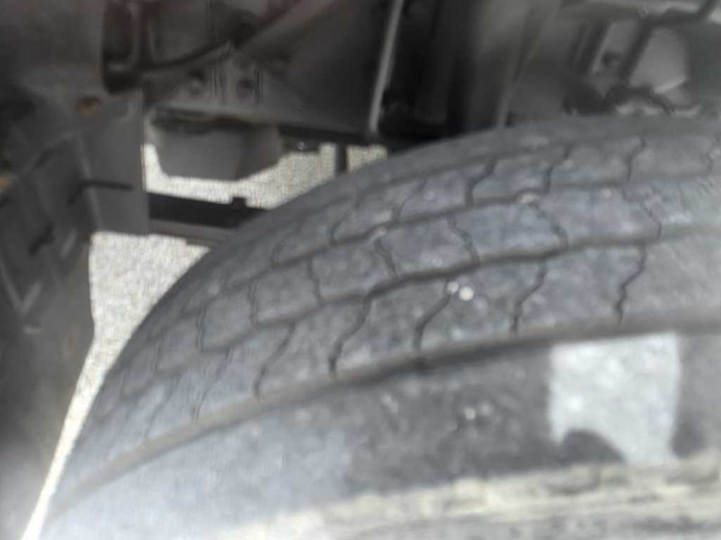 medium and large cargo truck 2018 Blanco - Importación desde Corea - HF Imports Iquique - Foto 16