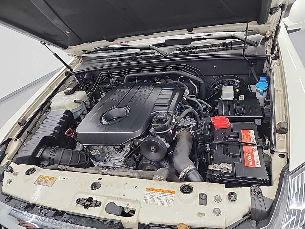 Ssangyong Rexton - Vista 5