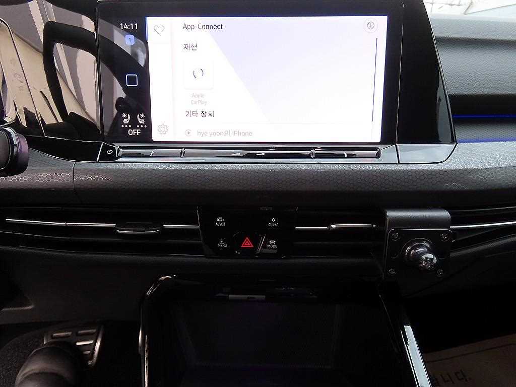 Volkswagen Golf - Vista 12