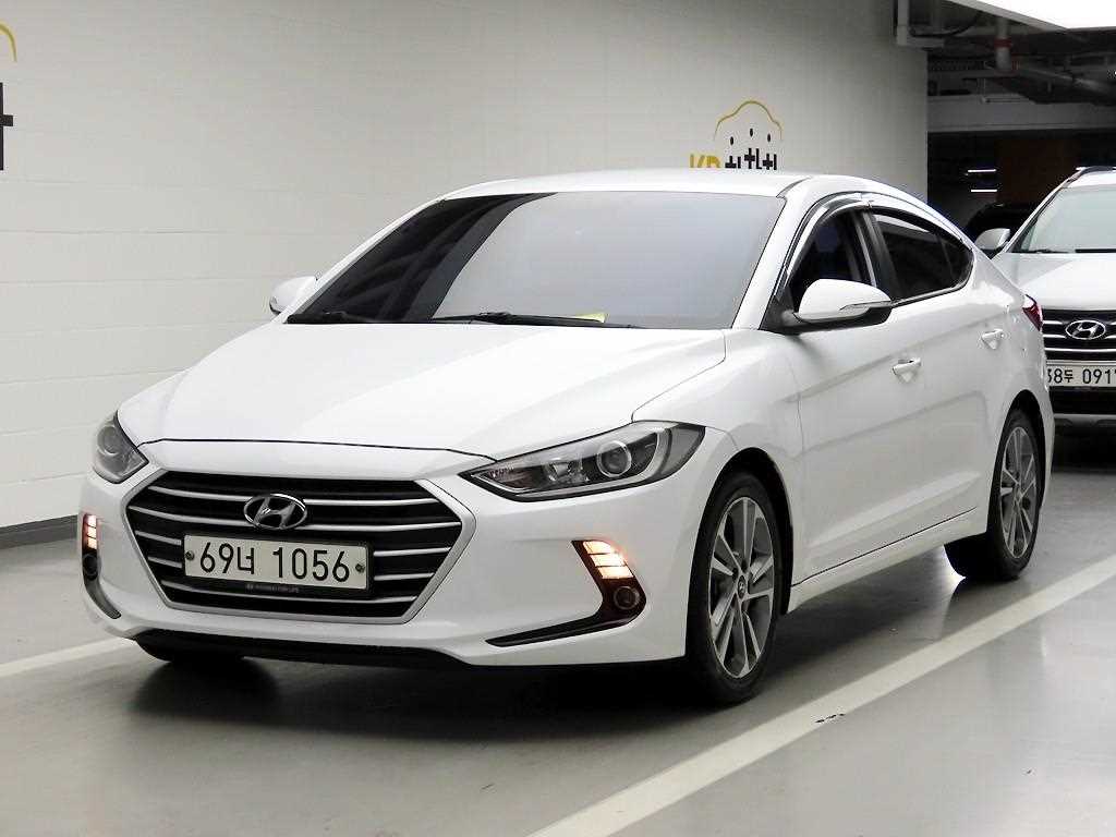 HYUNDAI Avante 2018 - Importación desde Corea - HF Imports Iquique - Foto 1