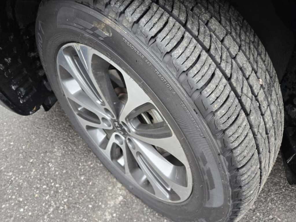 KIA Sorento - Vista 7