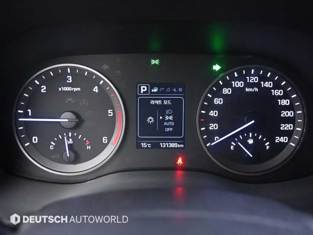 HYUNDAI Tucson - Vista 8