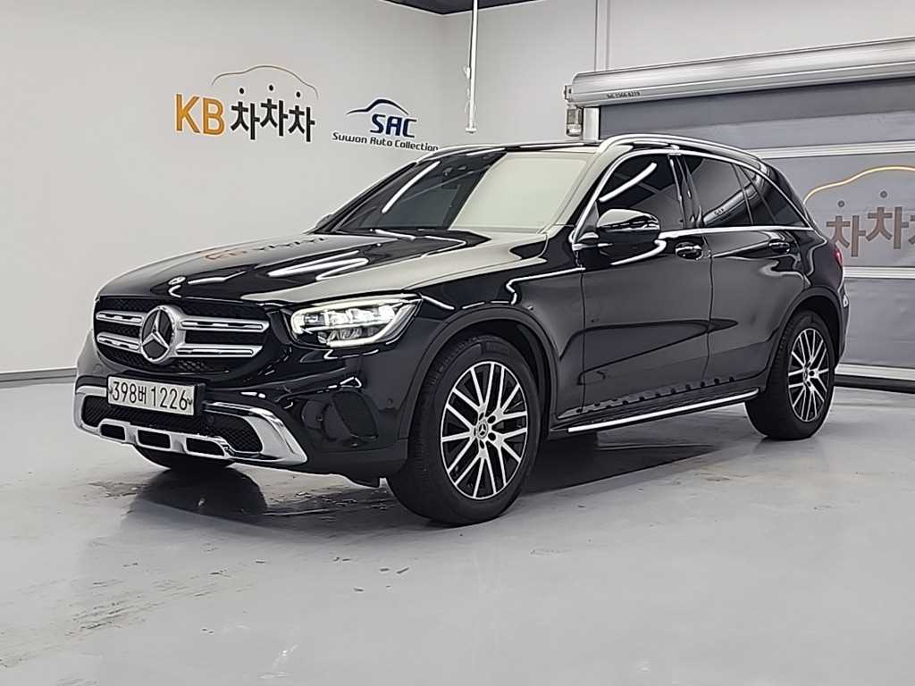 Mercedes Benz GLC Class - Vista 2