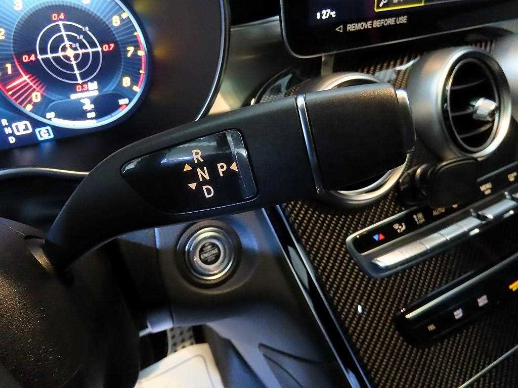 Mercedes Benz GLC Class - Vista 12