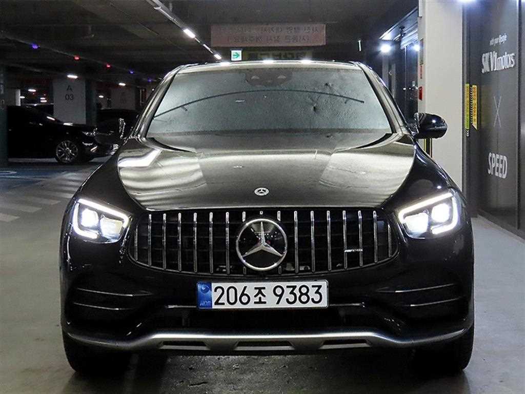 Mercedes Benz GLC Class - Vista 2