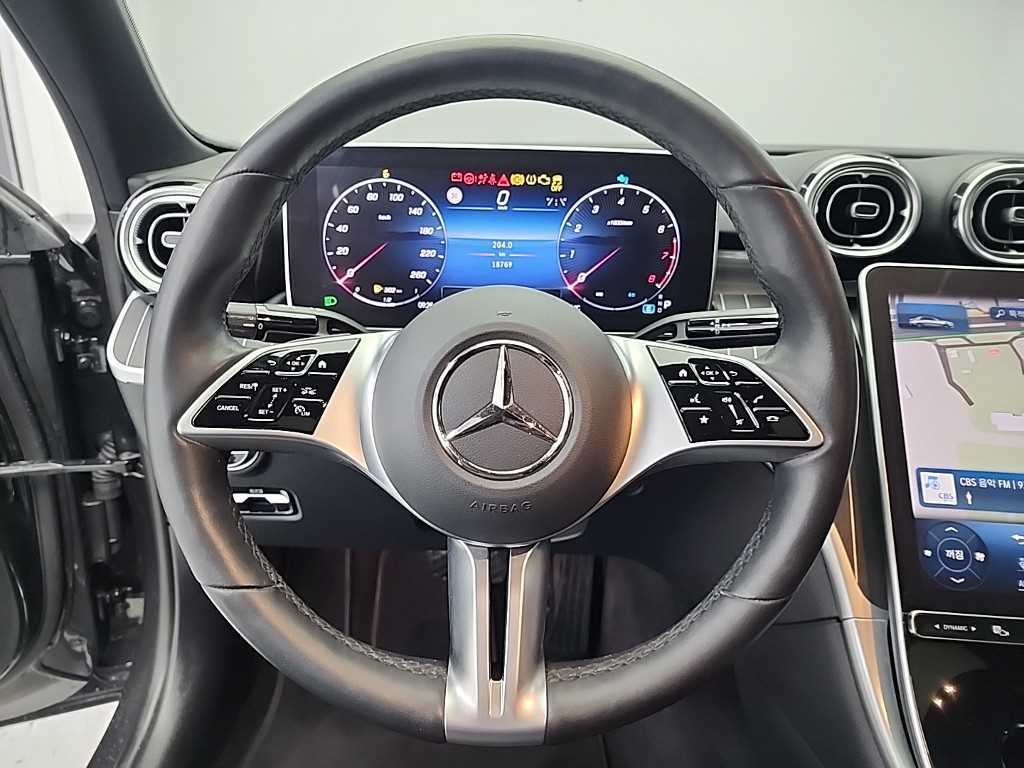 Mercedes Benz C Class - Vista 9