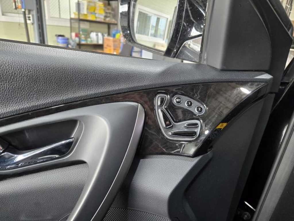 HYUNDAI Grandeur - Vista 10