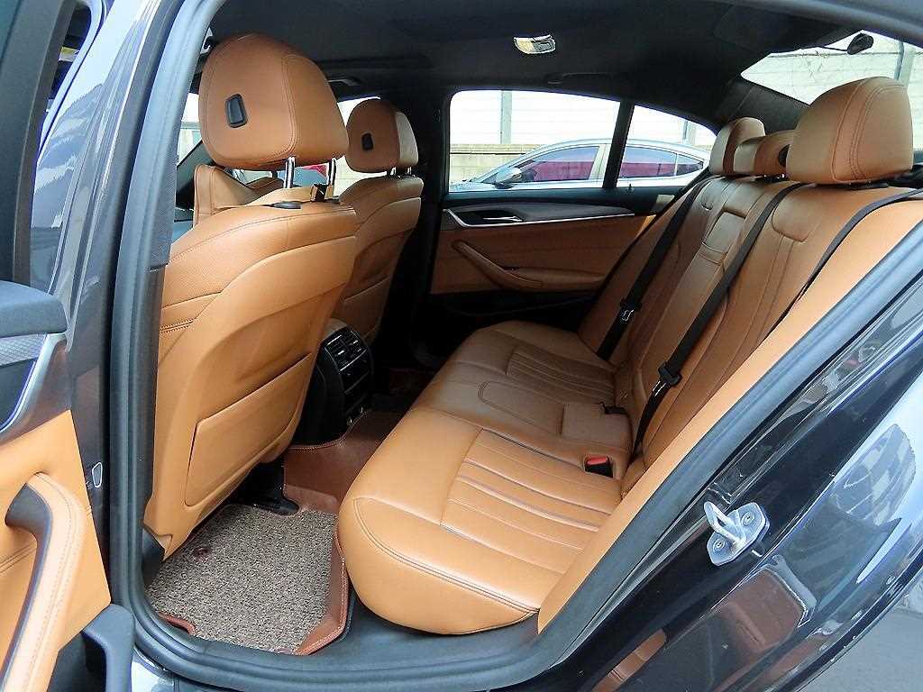 BMW 5 Series - Vista 6