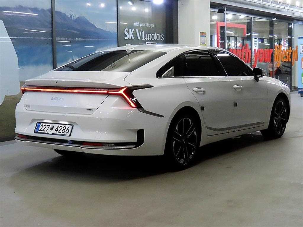 KIA K8 - Vista 4