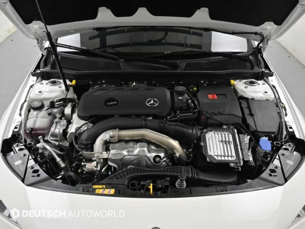 Mercedes Benz CLA Class - Vista 7