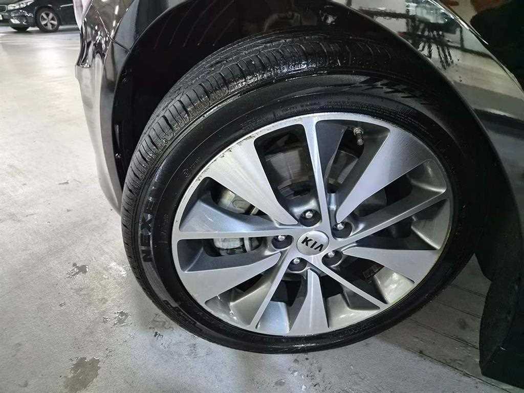 KIA K5 2017 Negro - Importación desde Corea - HF Imports Iquique - Foto 20