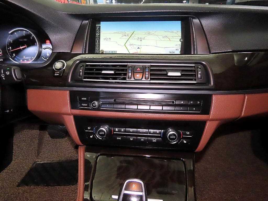 BMW 5 Series - Vista 11