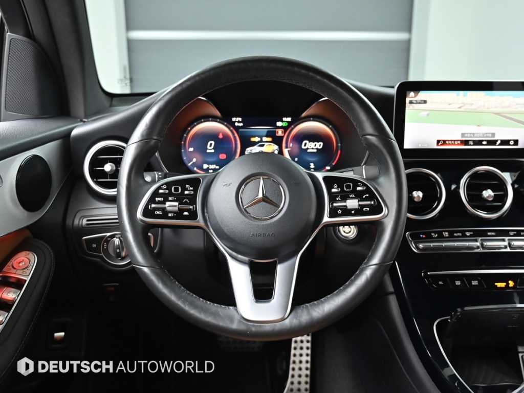 Mercedes Benz GLC Class 2021 Negro - Importación desde Corea - HF Imports Iquique - Foto 13