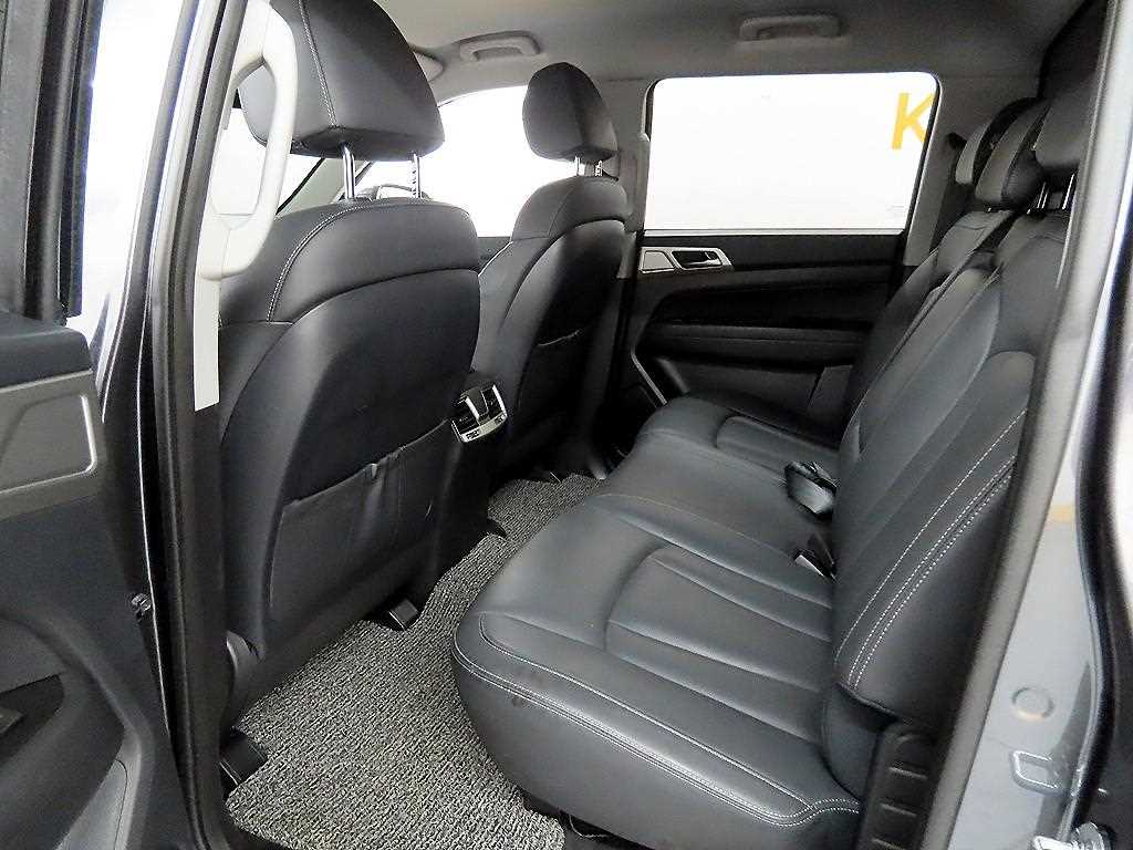 Ssangyong Rexton - Vista 6