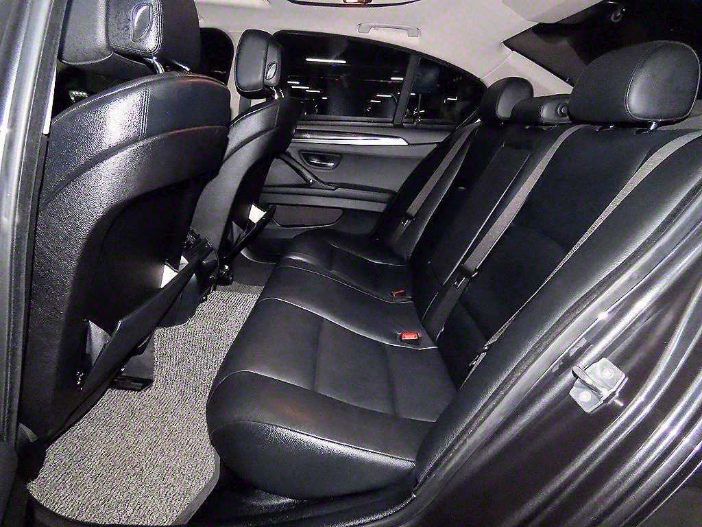 BMW 5 Series - Vista 7