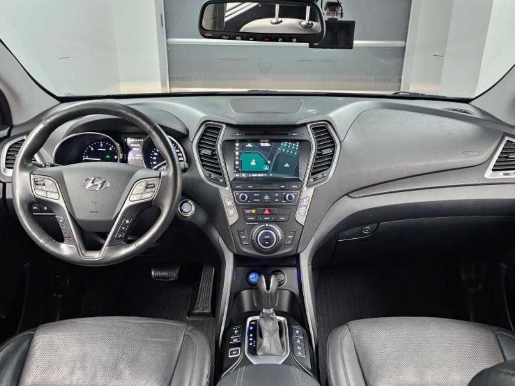 HYUNDAI Santa Fe - Vista 7