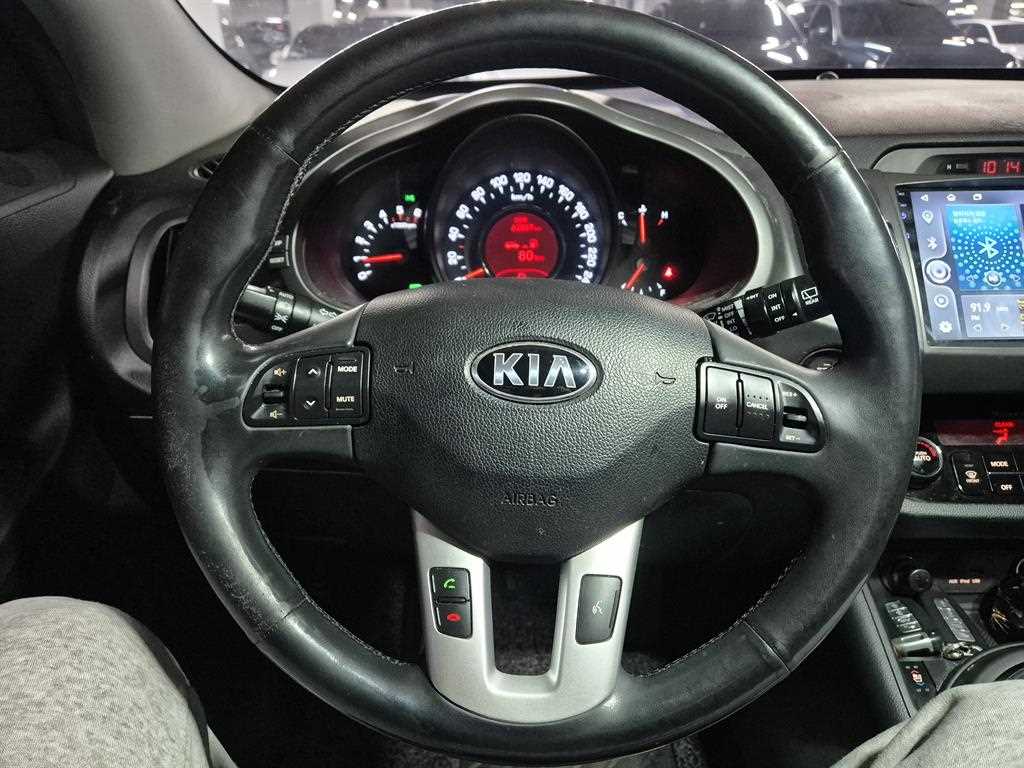 KIA Sportage - Vista 8