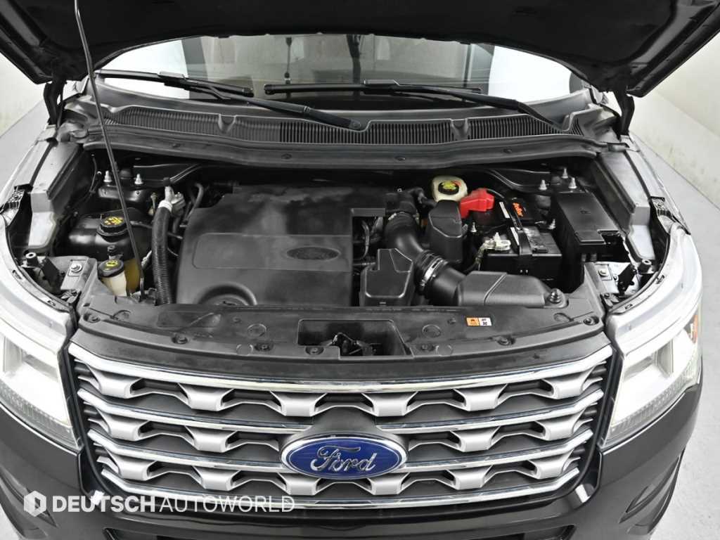 Ford Explorer - Vista 6