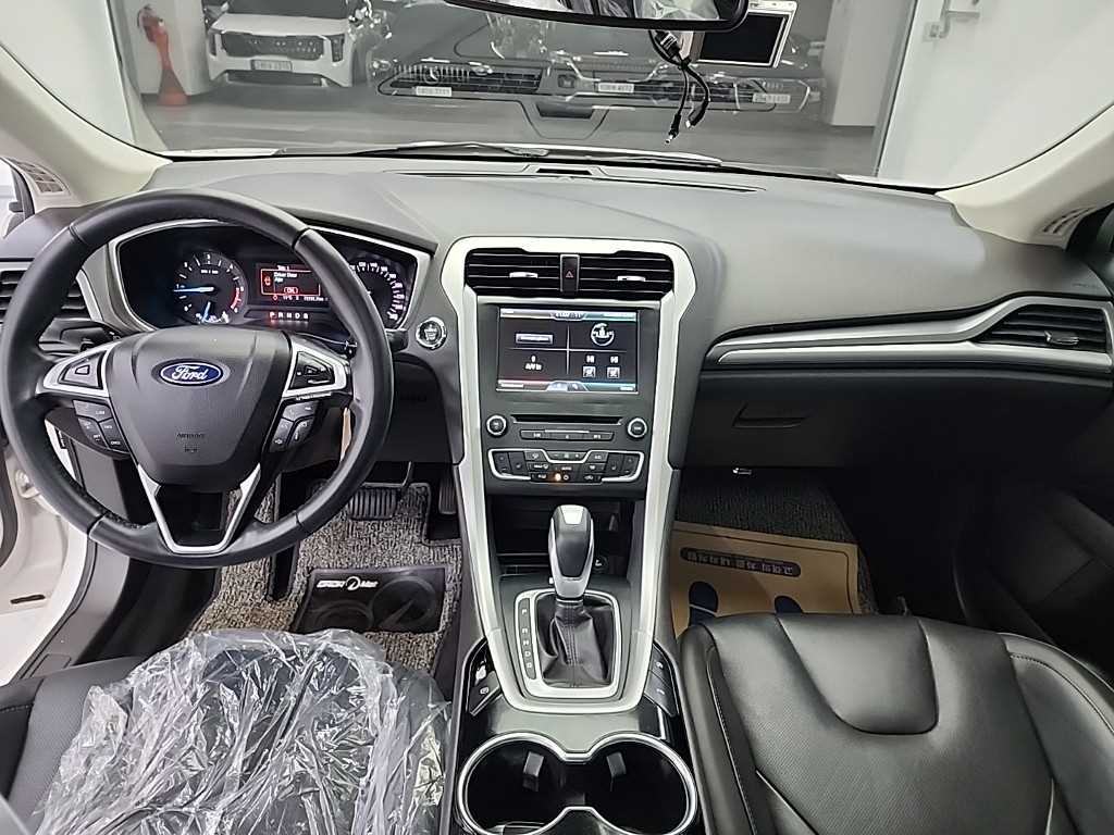 Ford Mondeo - Vista 7