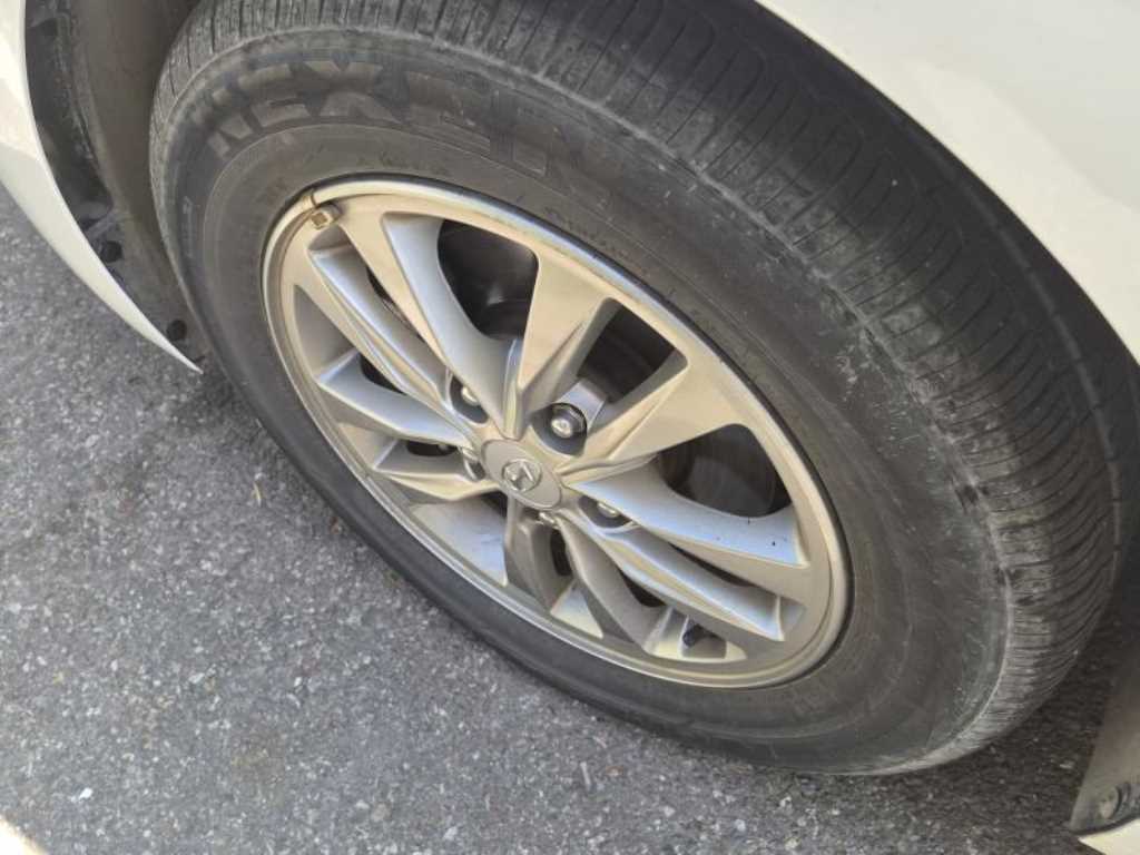 HYUNDAI Avante 2020 Blanco - Importación desde Corea - HF Imports Iquique - Foto 15