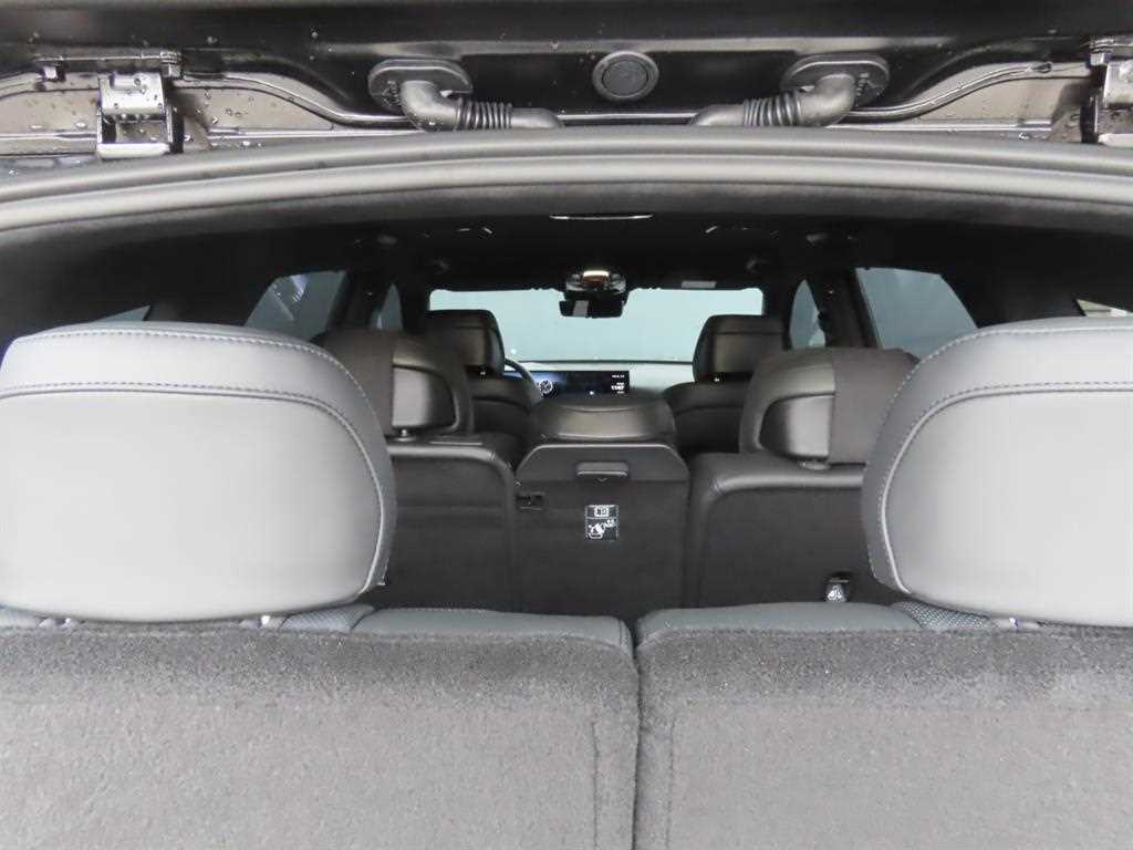 Genesis GV80 - Vista 6