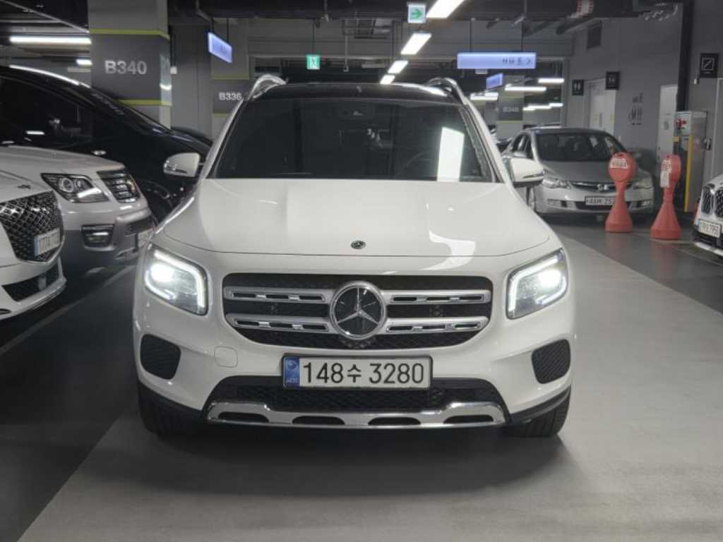 Mercedes Benz GLB Class 2020 Blanco - Importación desde Corea - HF Imports Iquique - Foto 1