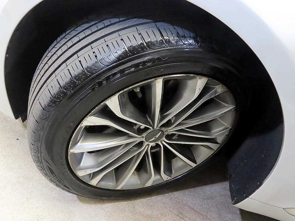 HYUNDAI Genesis 2015 Plateado - Importación desde Corea - HF Imports Iquique - Foto 20