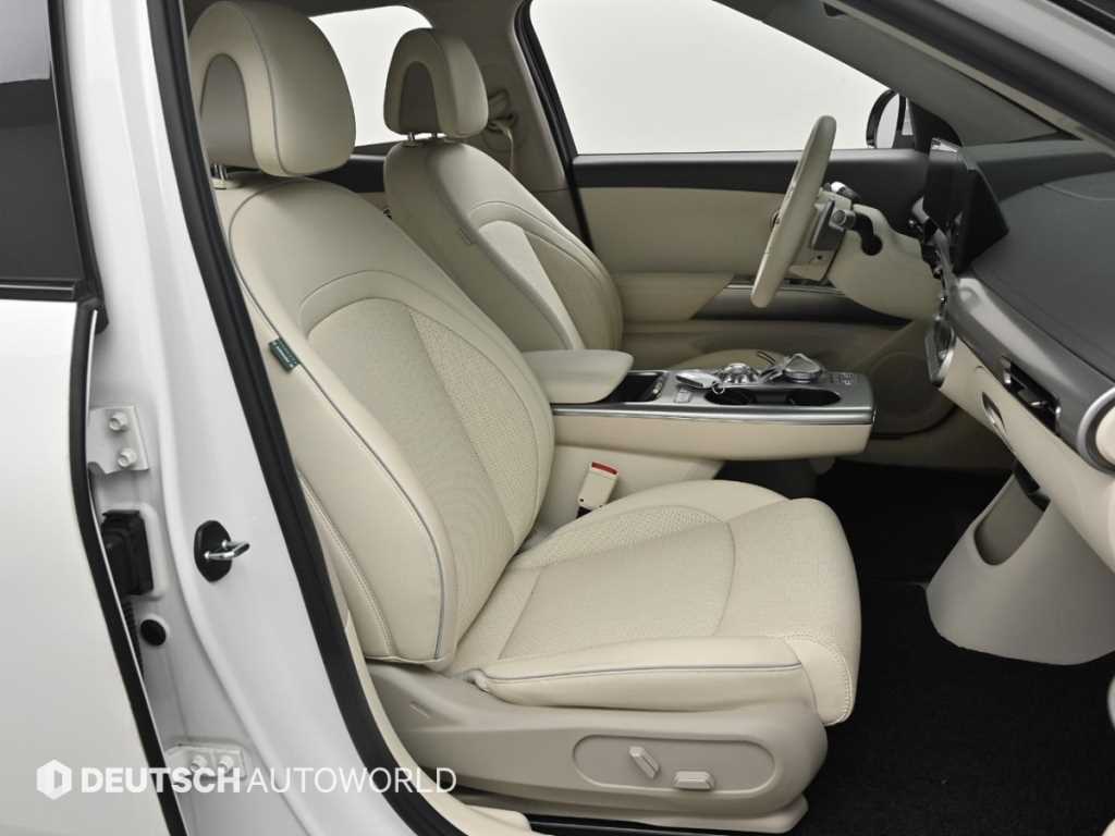 Genesis GV60 - Vista 10