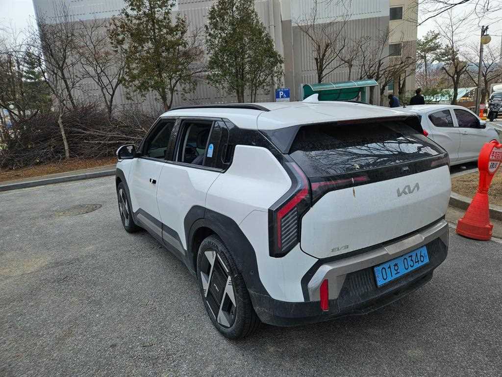 KIA EV3 - Vista 5