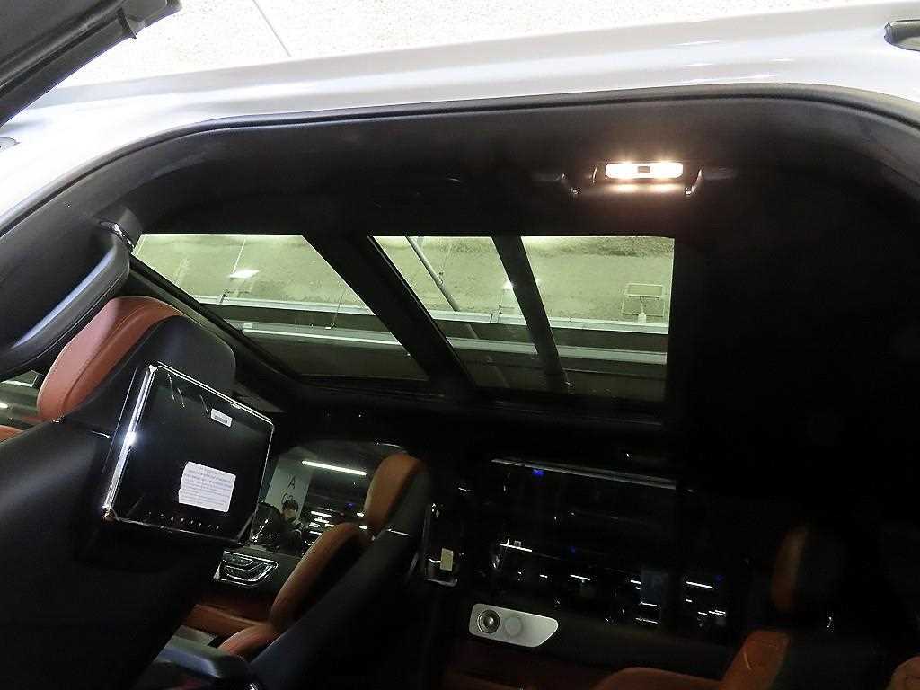 Lincoln Navigator 2021 Blanco - Importación desde Corea - HF Imports Iquique - Foto 15