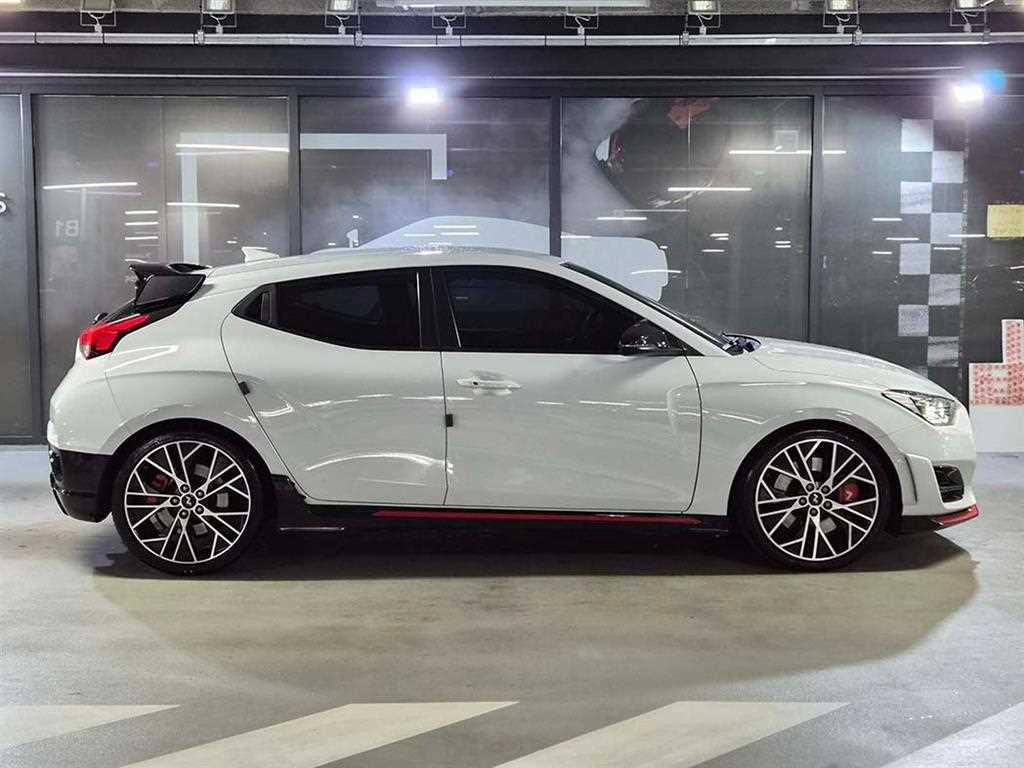HYUNDAI Veloster - Vista 3