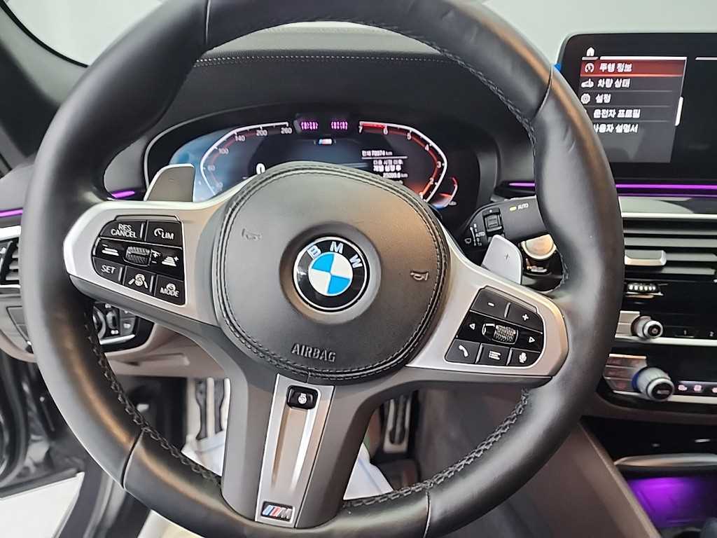 BMW 5 Series - Vista 9