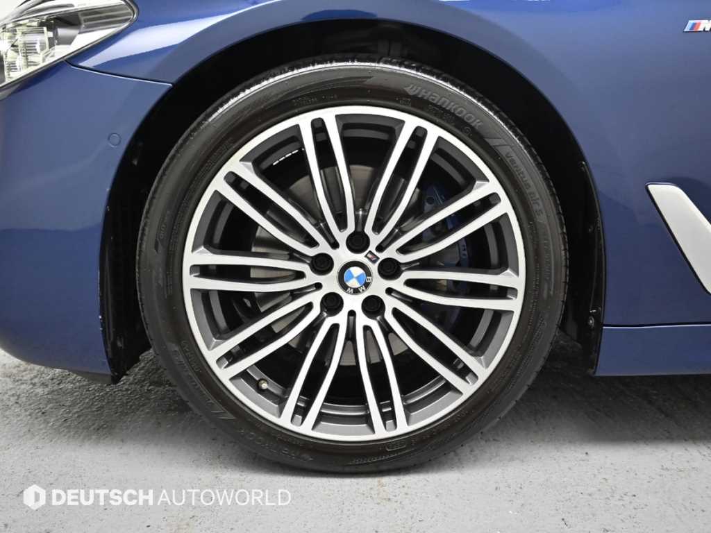 BMW 5 Series - Vista 5