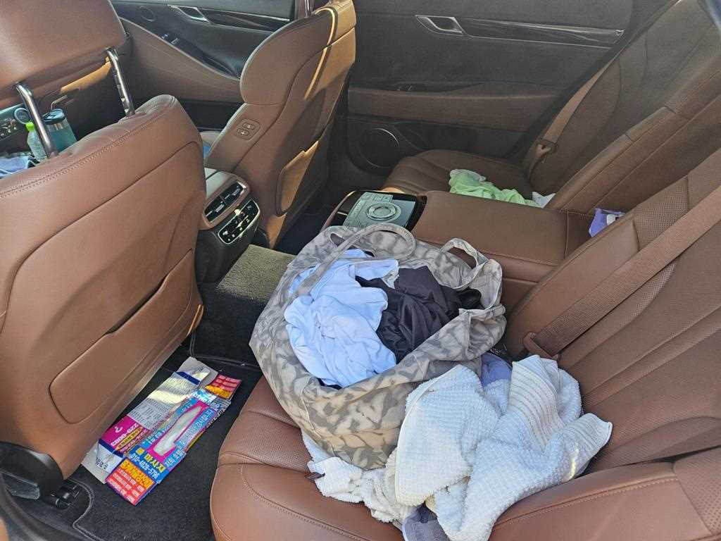 Genesis G80 - Vista 7