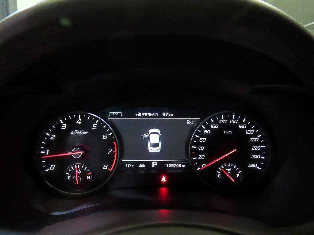 KIA Stinger - Vista 9