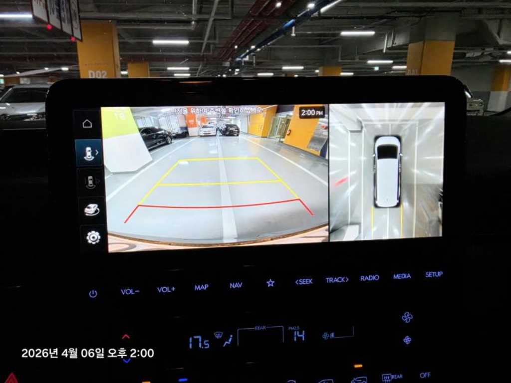 HYUNDAI Staria - Vista 12