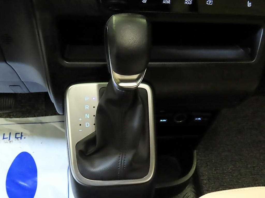 HYUNDAI Staria - Vista 12